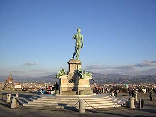  Firenze (Florence):  Toscana:  Italy:  
 
 Piazzale Michelangelo